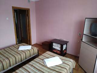 Отель Гостиничный комплекс Припять Пинск Стандартный двухместный номер с 2 отдельными кроватями-16